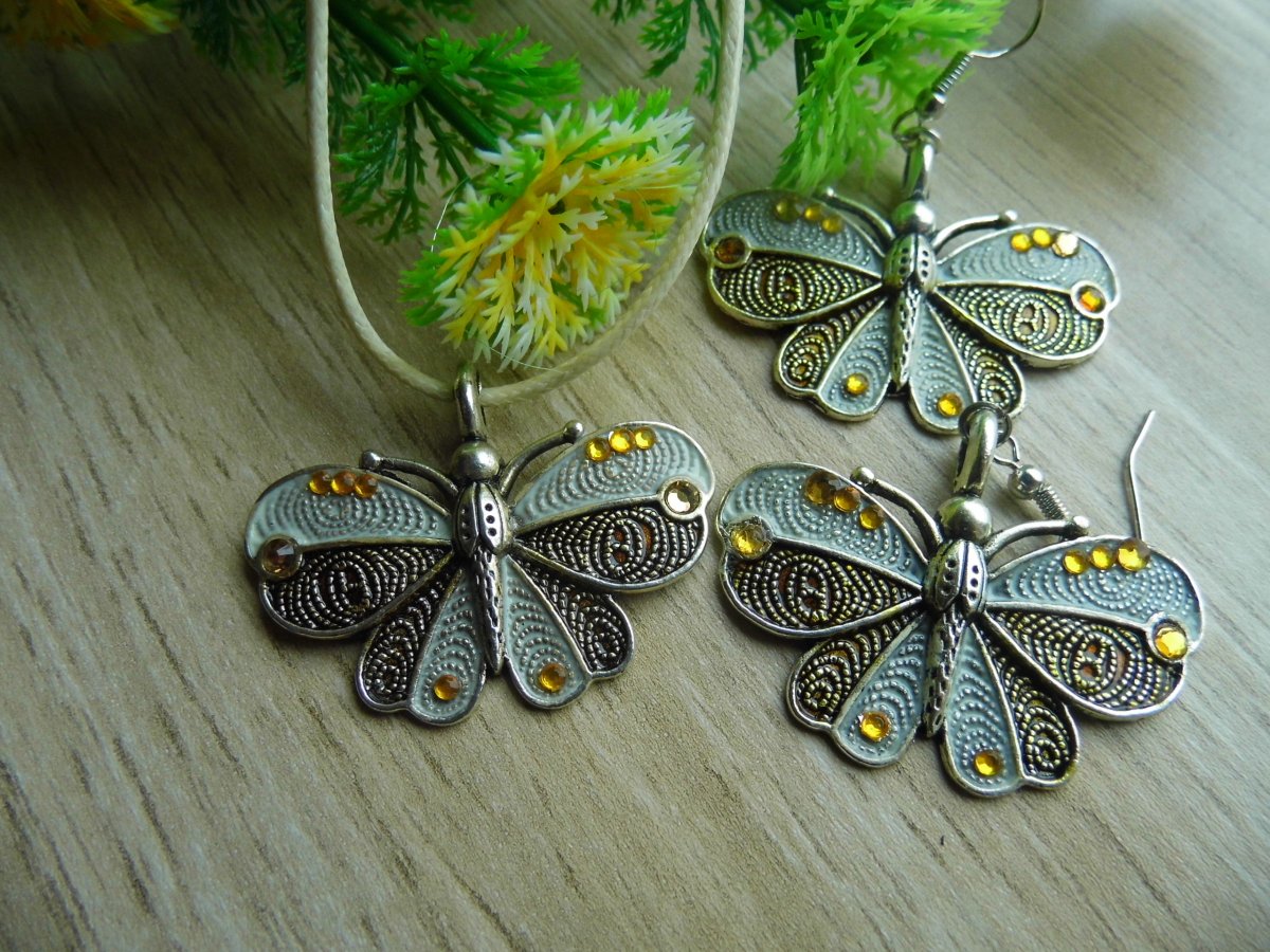 Souprava motýlci II.