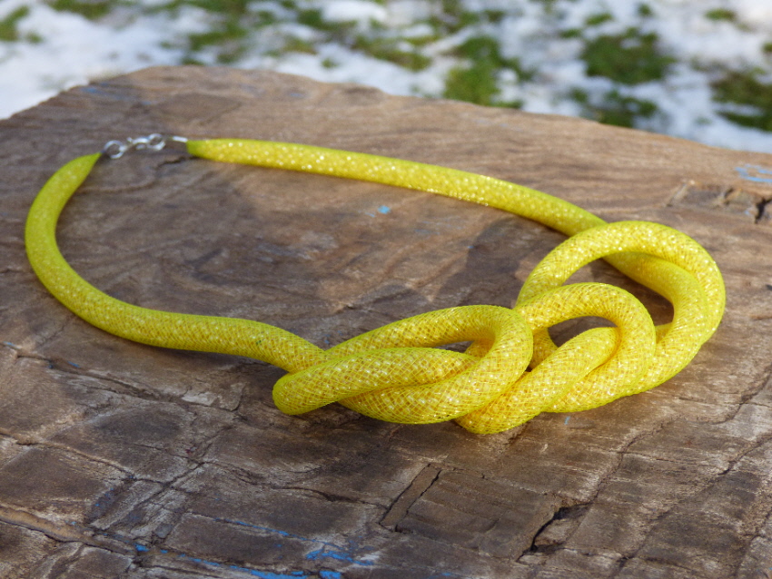 Náhrdelník ... dutinka 051