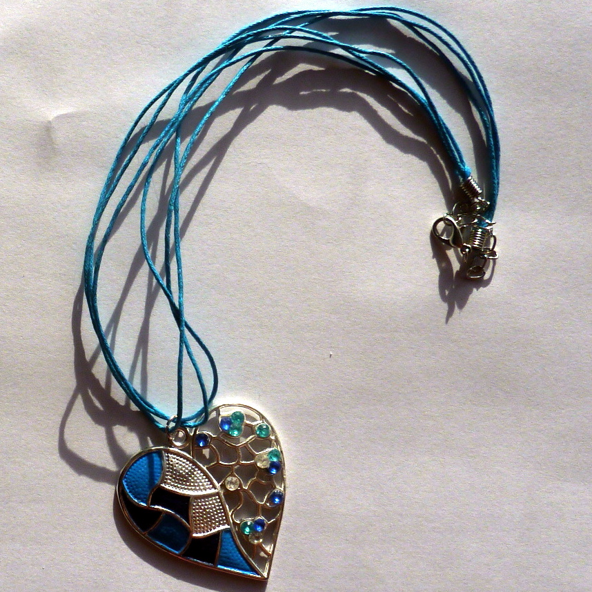 Srdíčkový náhrdelník