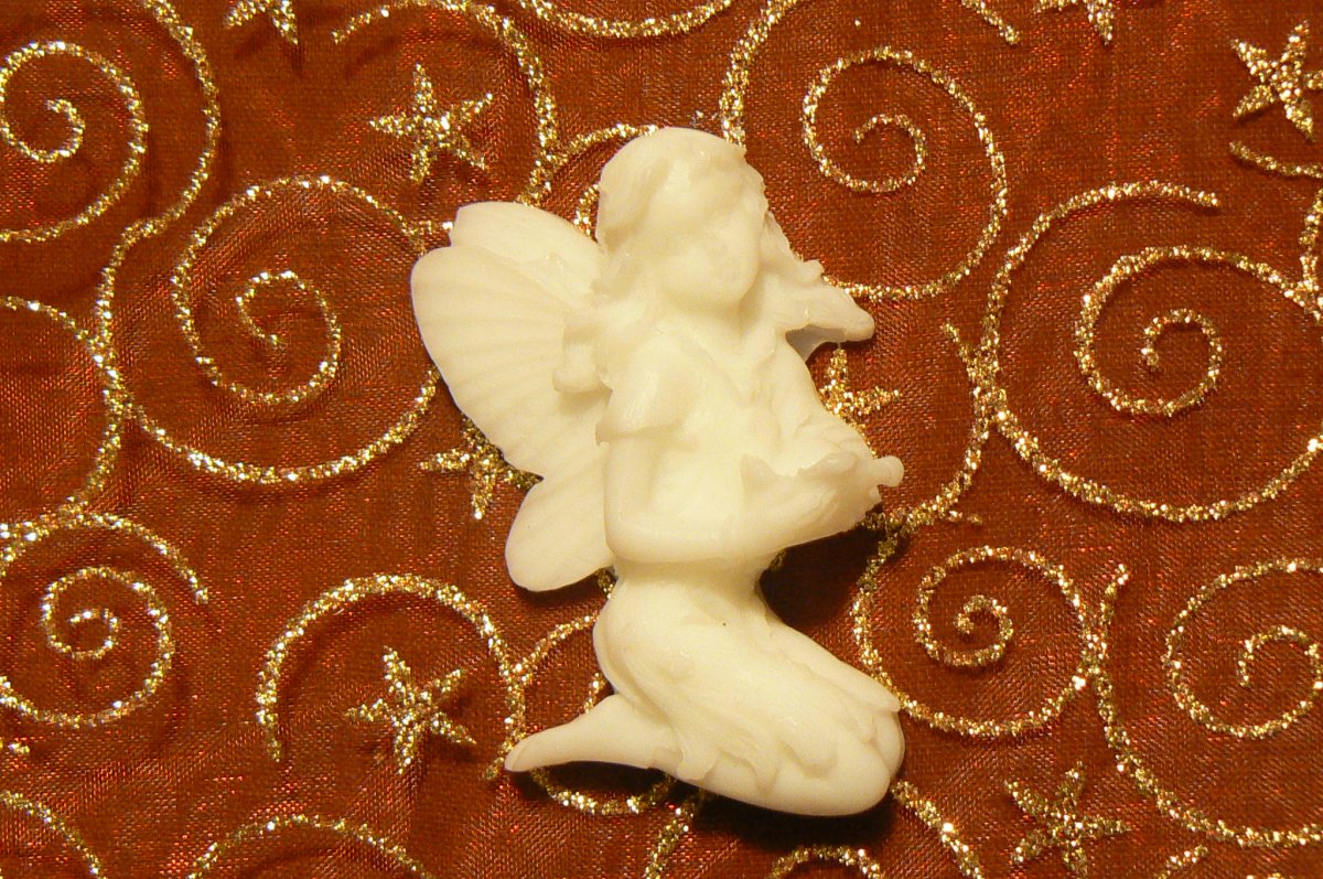 Mýdlová víla s vůní parfému DKNY