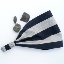 Látkový šátek - šedočerné pruhy