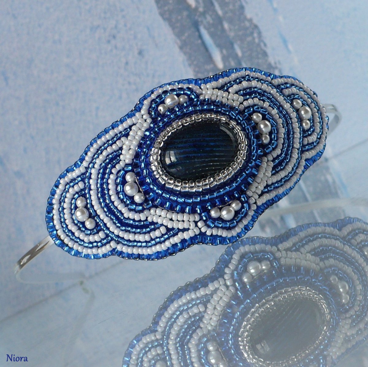 Královská modrá - čelenka