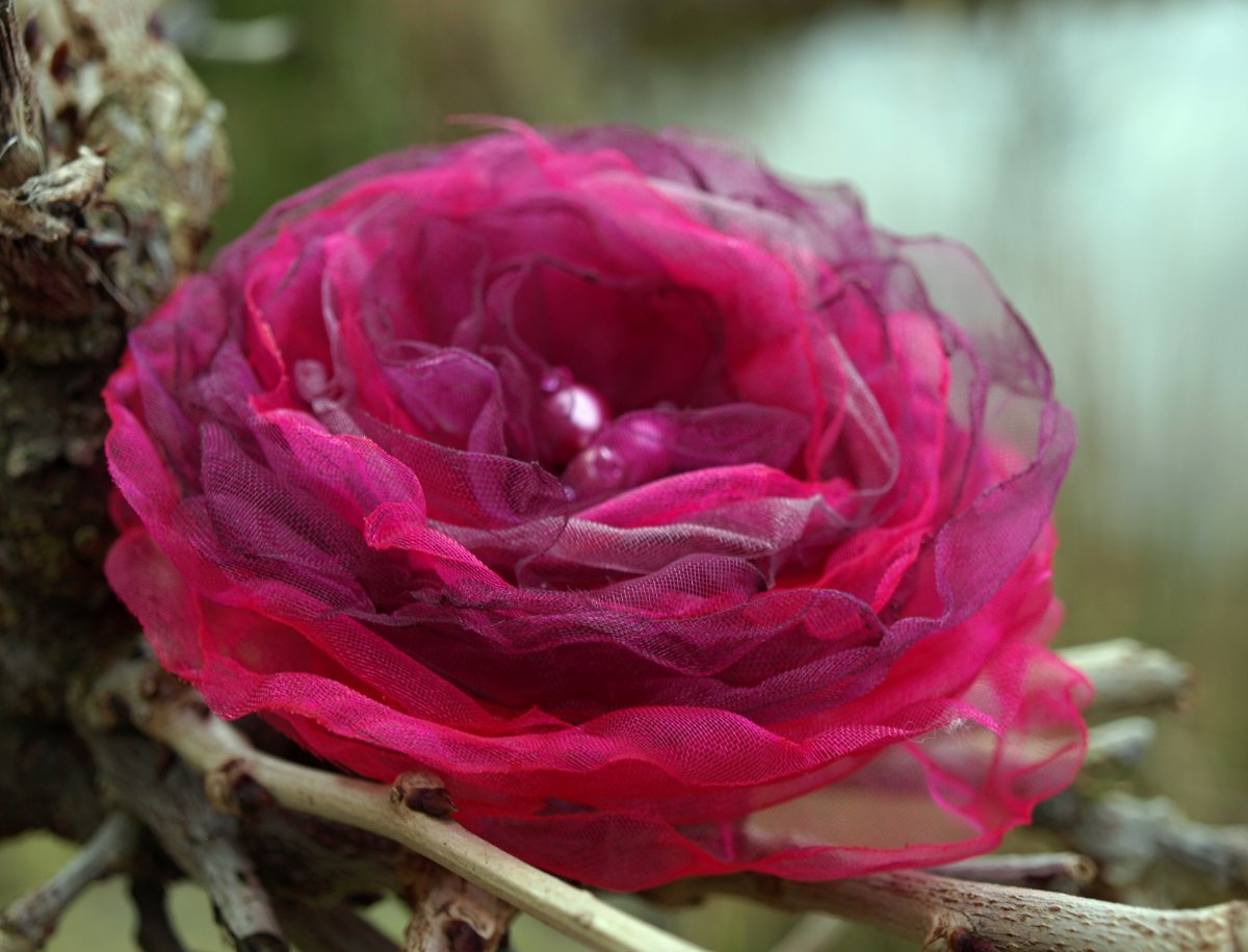 Květinová brož ,,Anglická růže ,,