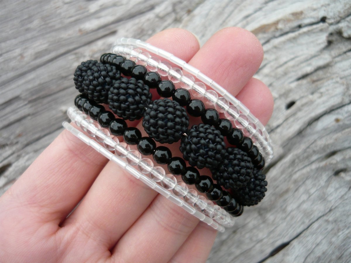 Náramek Černo-bílá romance