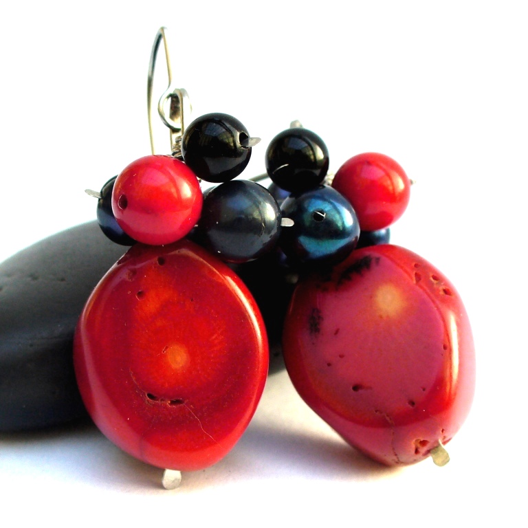 NÁUŠNICE  Lesní plody