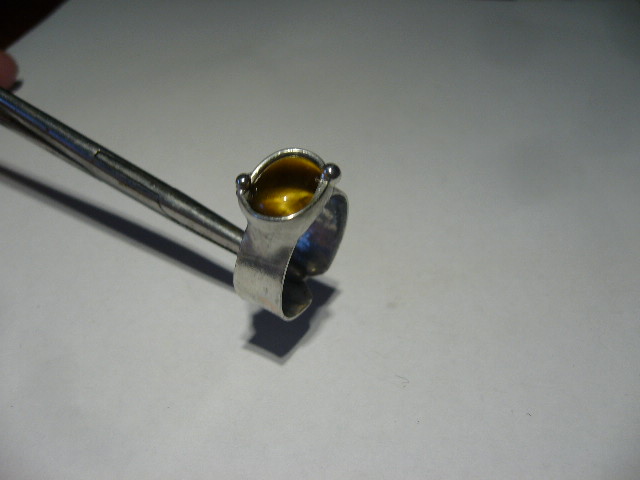 Medový - prstýnek s tygřím okem