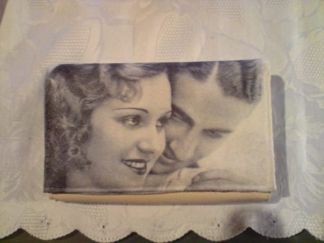  PENĚŽENKA RETRO LÁSKA