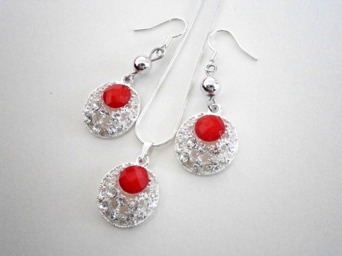 Set řetízek náušnice