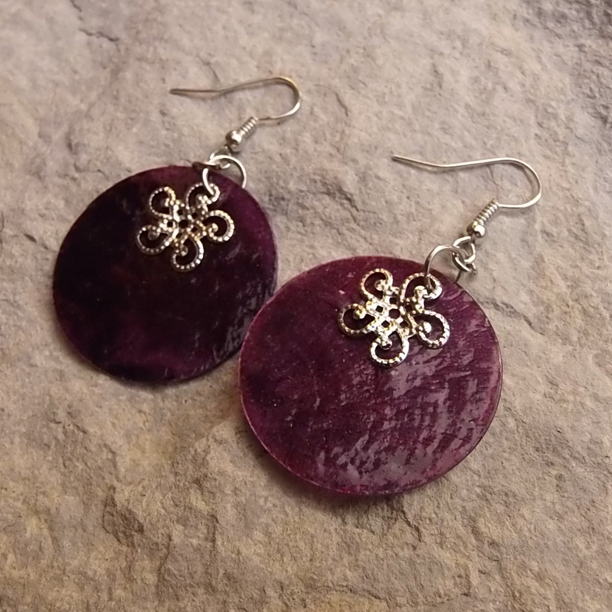 Fialové perleťovky