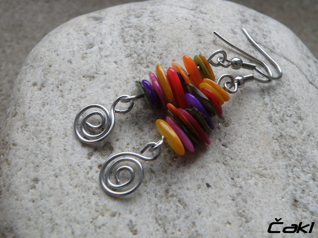 Perleťové kousky v nerezu