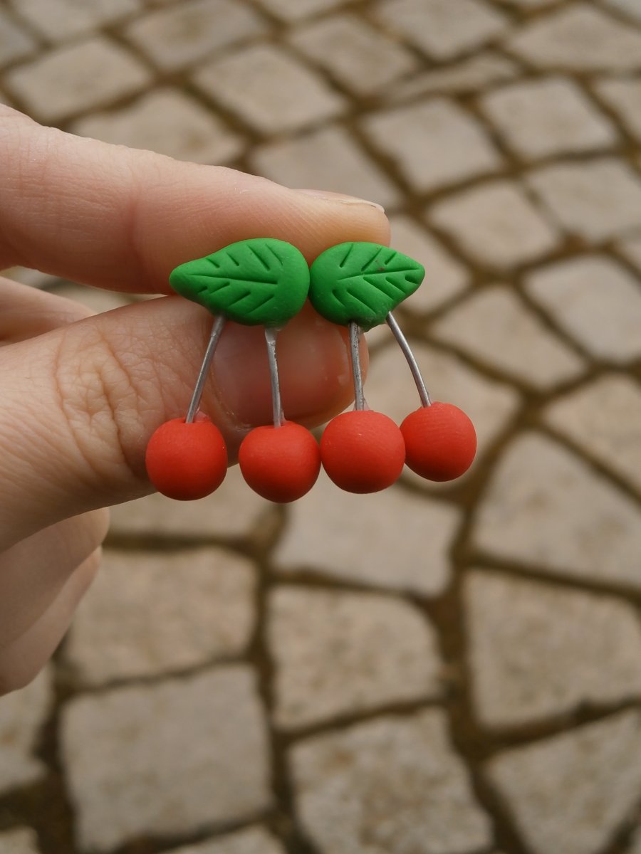 Třešňové náušnice