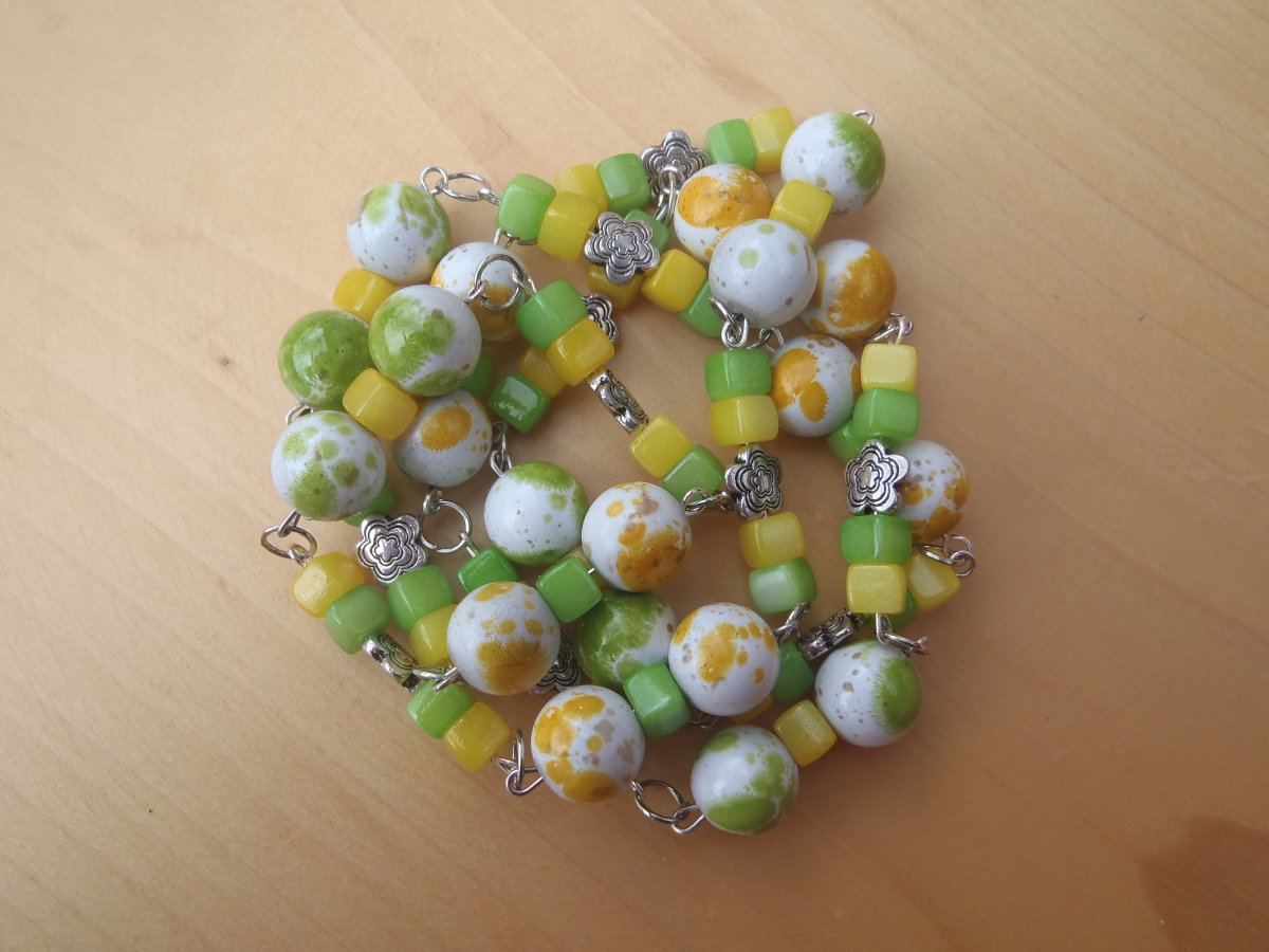 zeleno žluté korále 