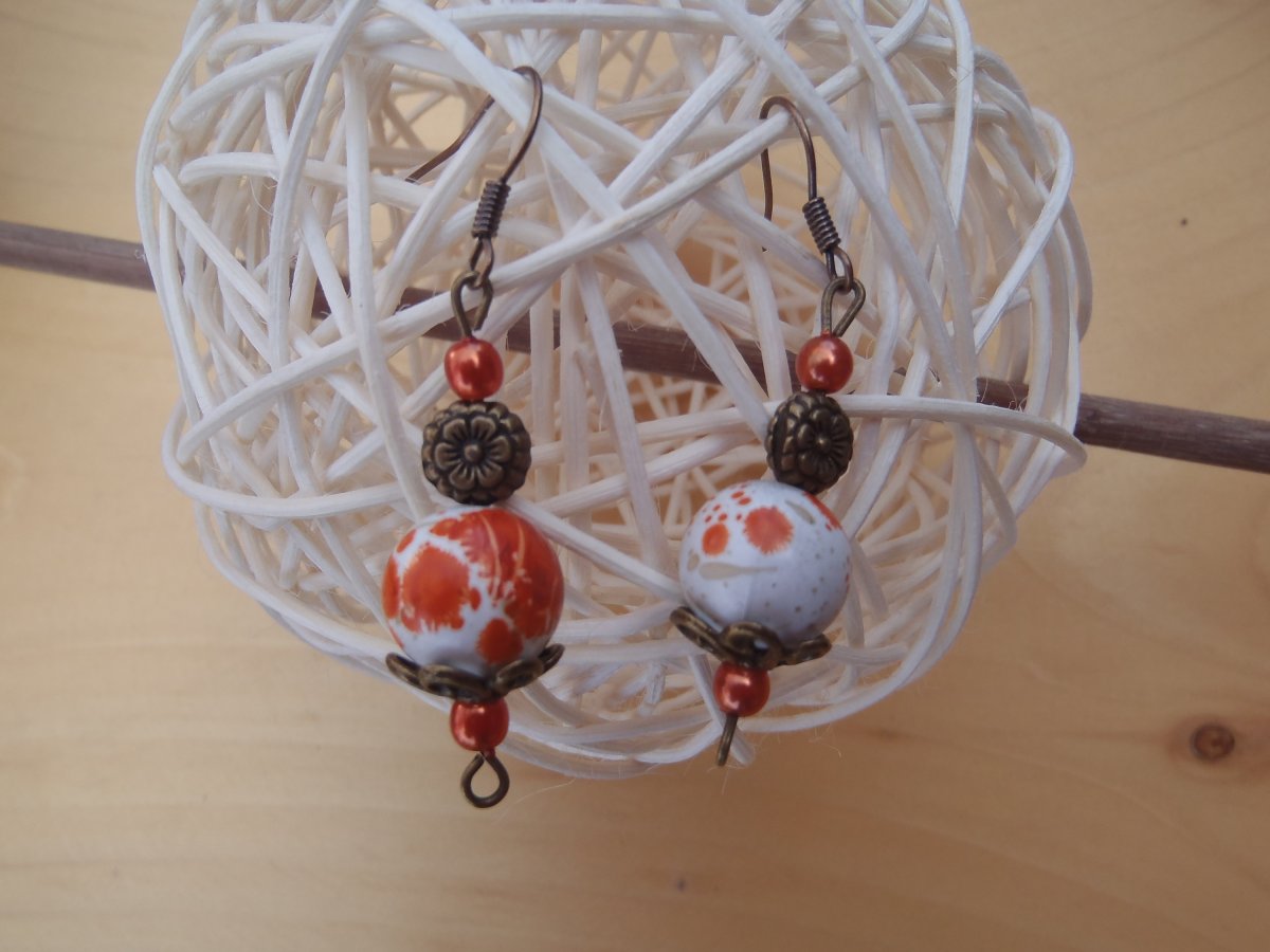 oranžové s mosazí