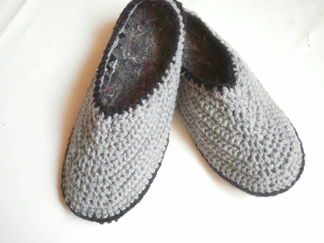 Háčkované papuče, cukle