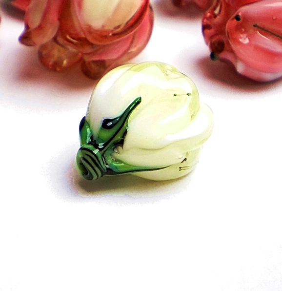 Vinutá skleněná perla 