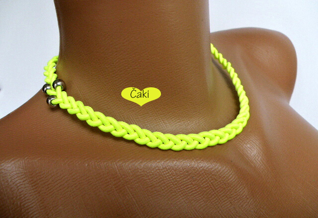 V jednoduchosti......náhrdelník