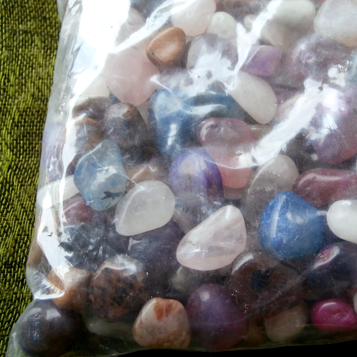 Dekorativní kameny-mix,0,5kg