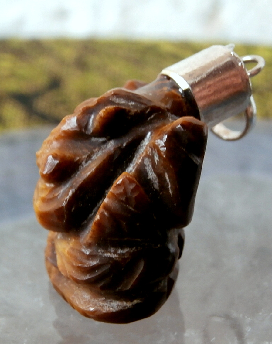 Tygří oko (Š3),přívěsek