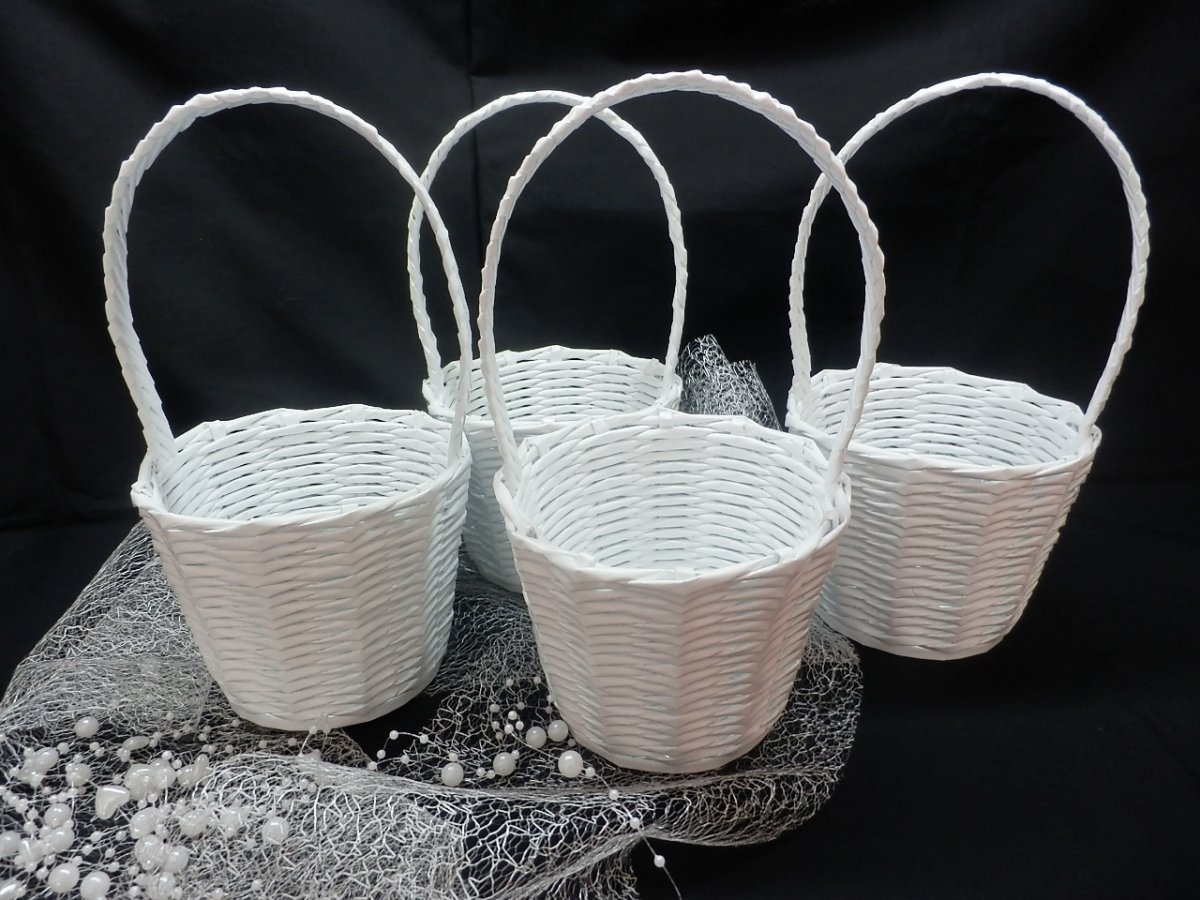 košíček pro družičku k dozdobení