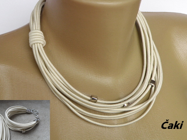 Nejlepší je béžová - souprava