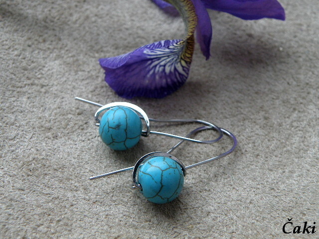 Tyrkenit v nerezové oceli