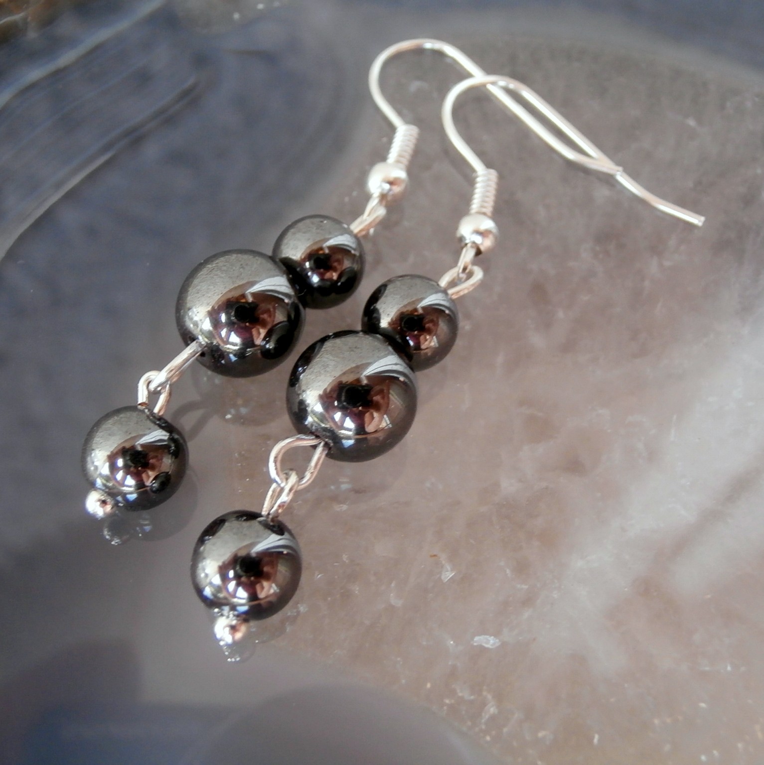 Hematit l(Na 26),naušnice