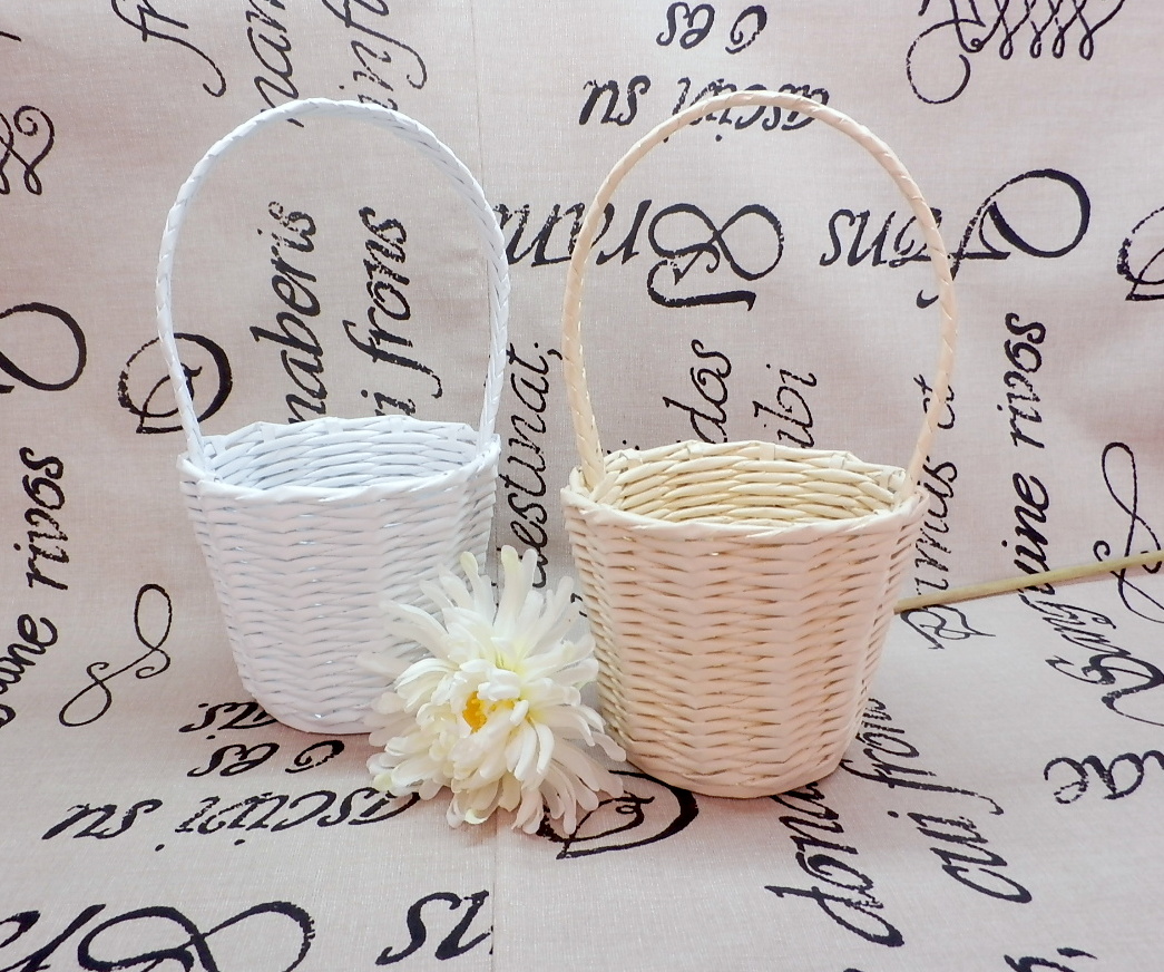 ivory košíček pro družičku k dozdobení
