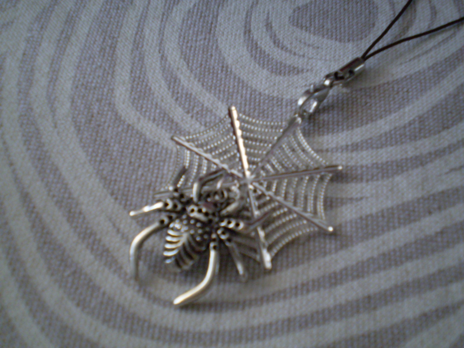 PŘÍVĚSEK - pavouk a pavučina