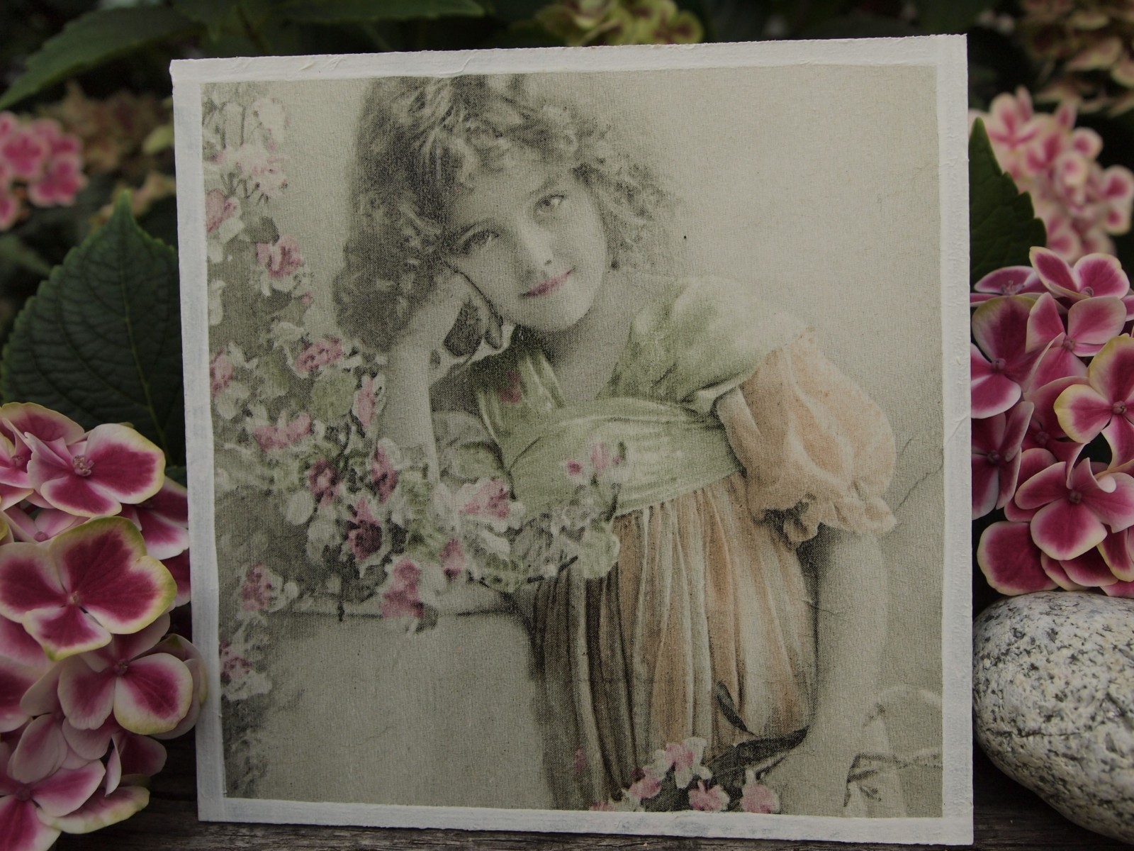 holčička s orchidejemi