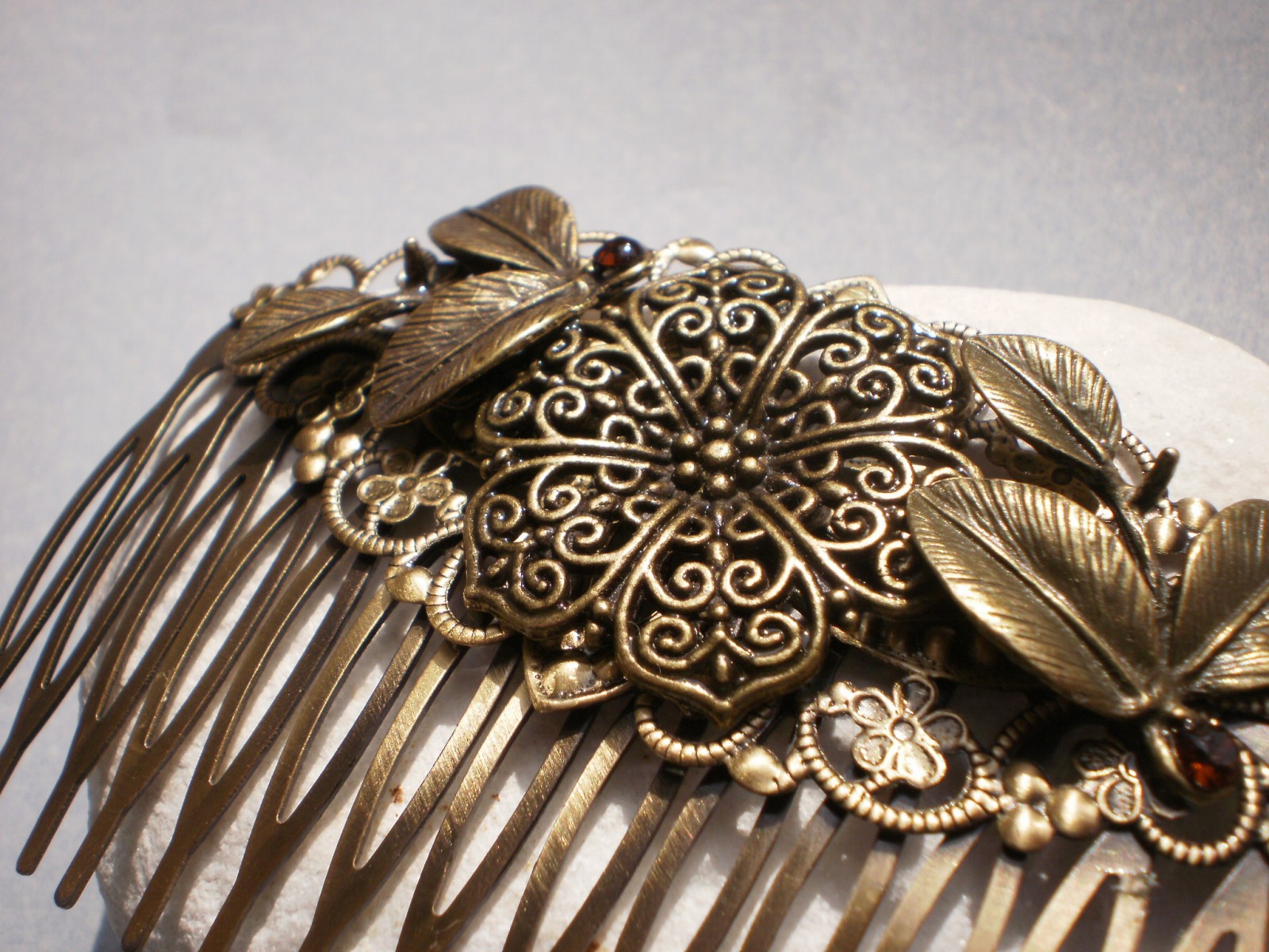 Vintage hřebínek do vlasů