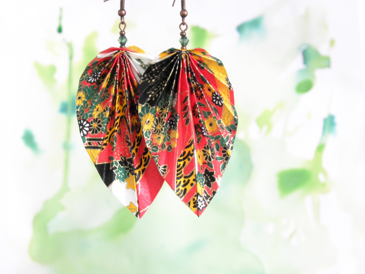 - listí - origami náušnice