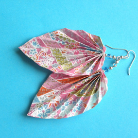 - listí - origami náušnice