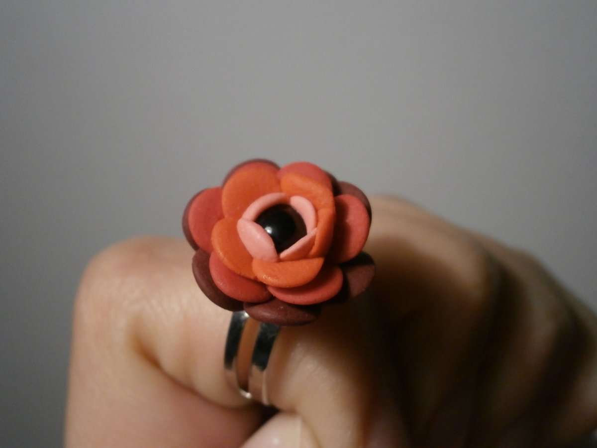 Prsten rpzkvetlá růže