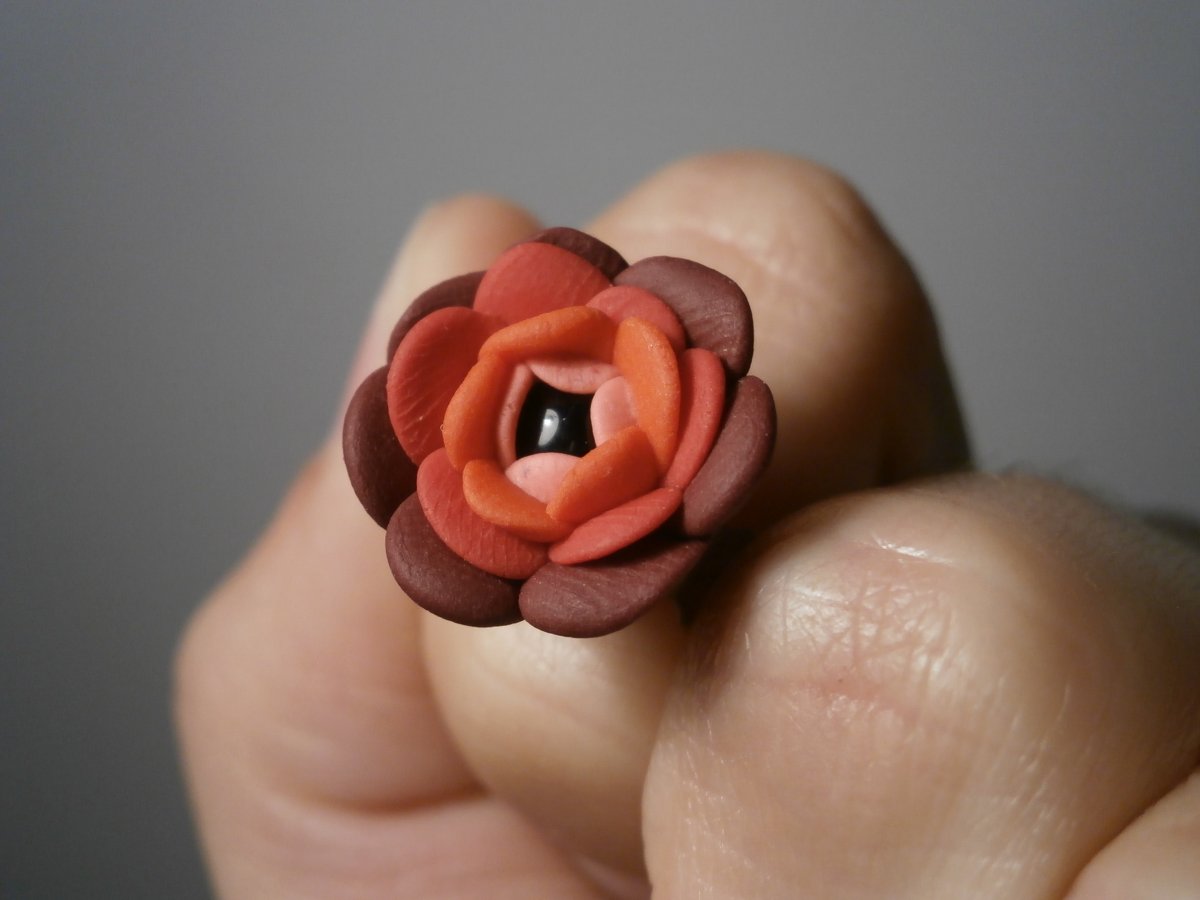 Prsten červená růže