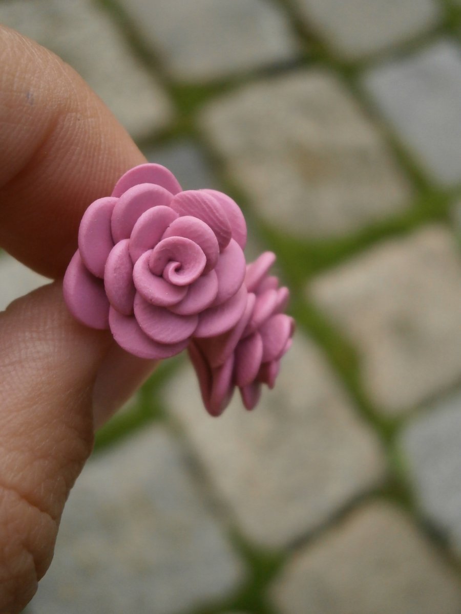 Náušnice růžičky růžové – i pro alergiky