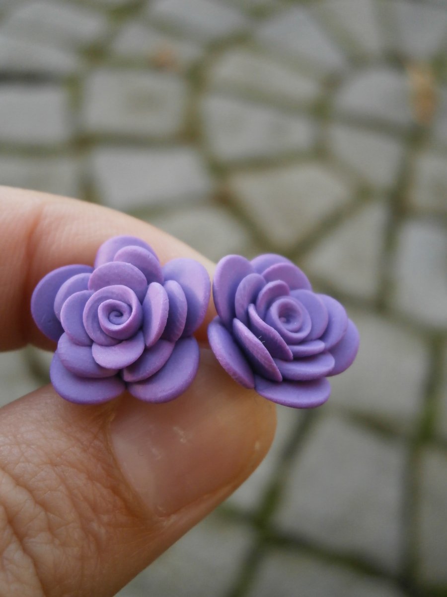 Náušnice růžičky fialové - i pro alergiky
