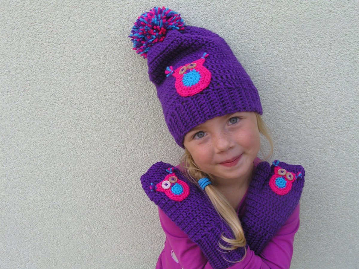 Souprava kulich a rukavice se sovičkami