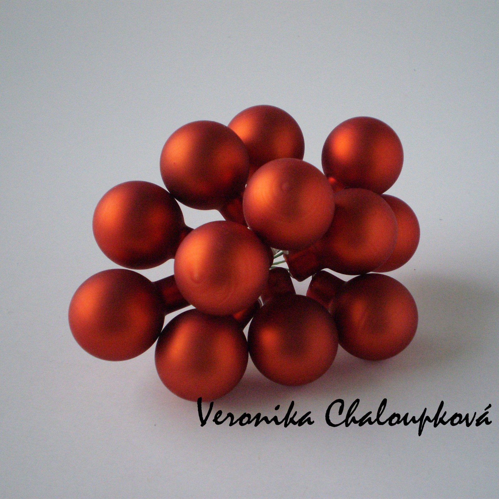 Koule - tm. oranžová matná 2,5 cm