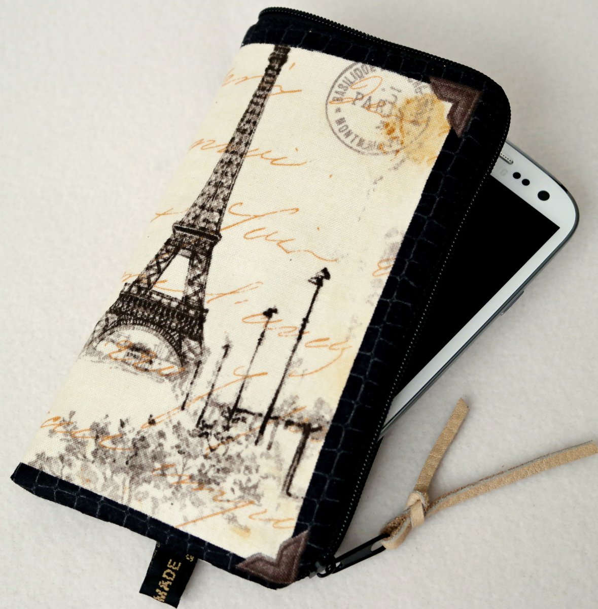 PAŘÍŽ II - obal na mobil