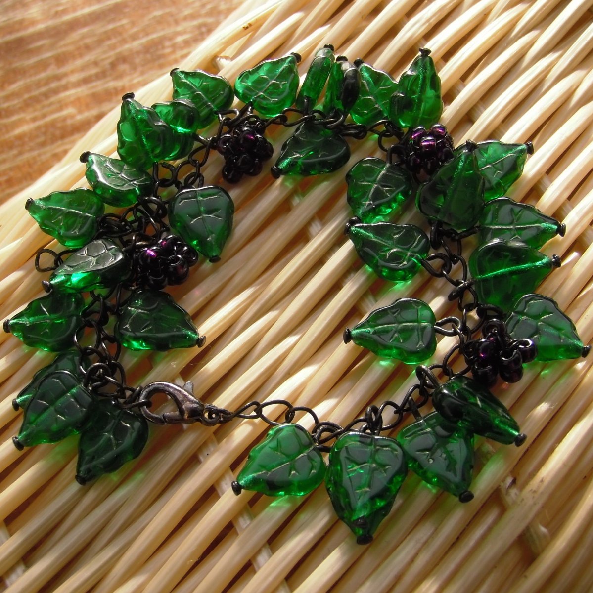 Ostružinový náramek