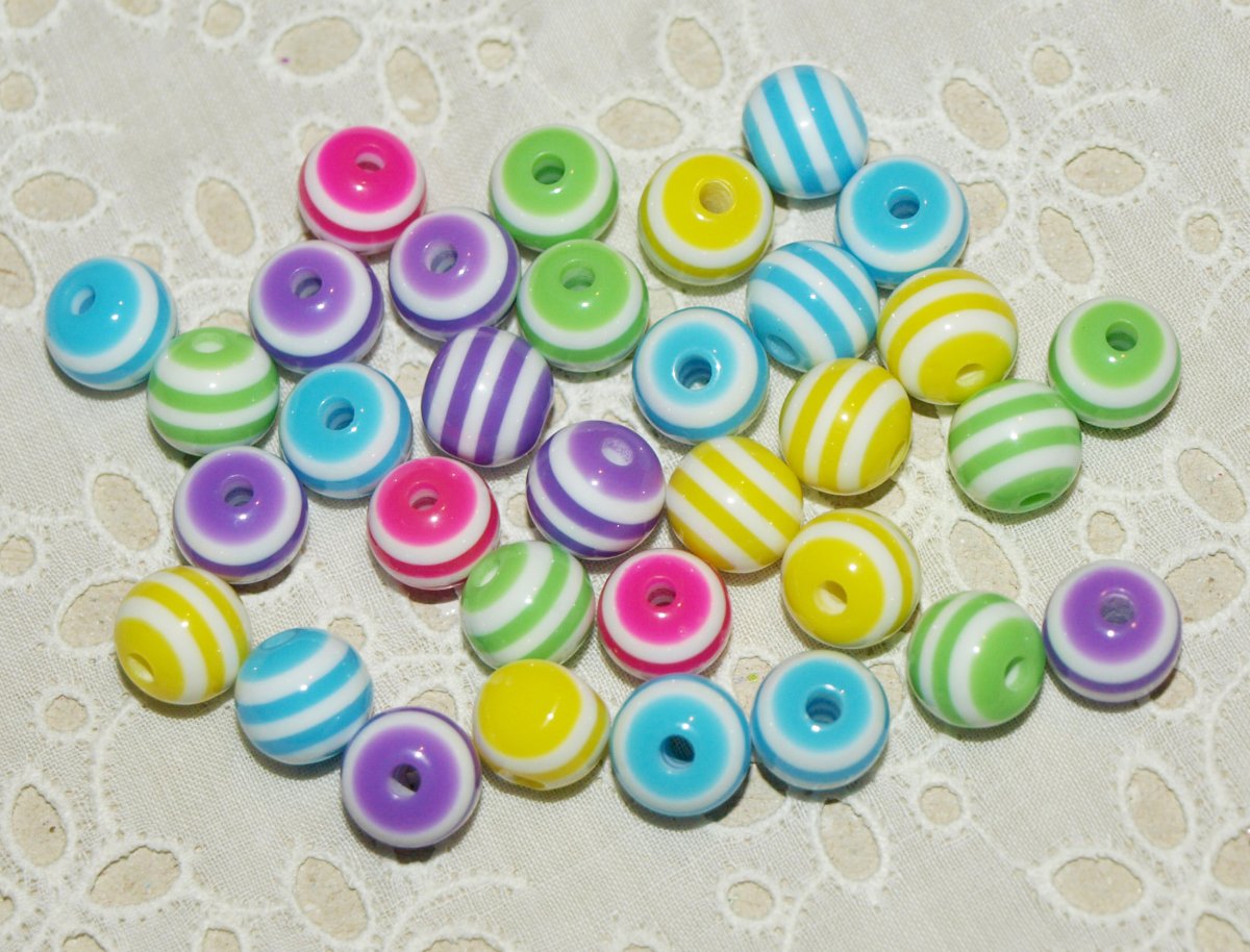 Pruhované korálky - 20 ks