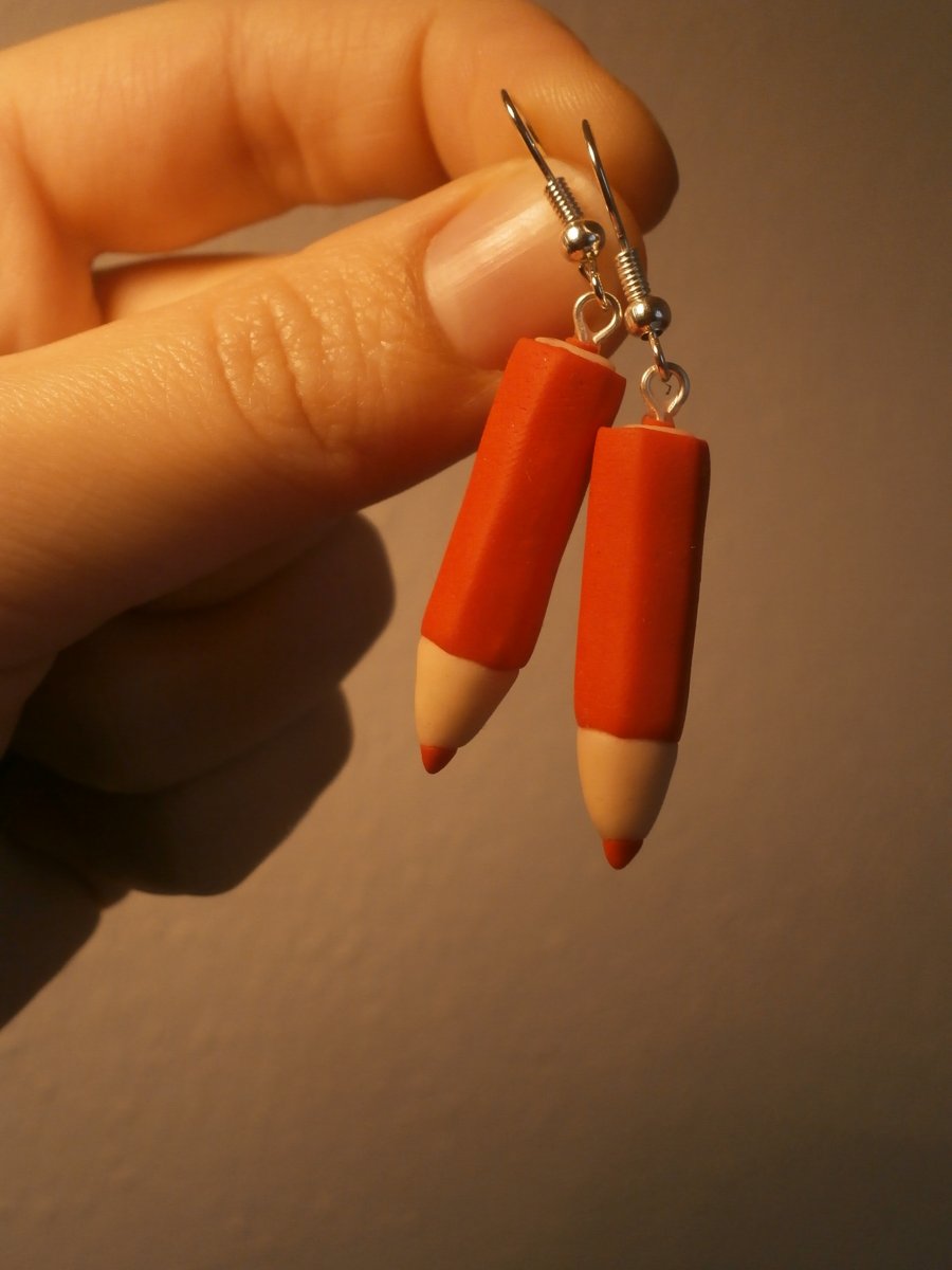 Náušnice pastelky - rezervace