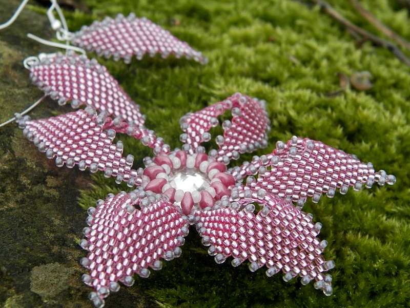 Sada -náhrdelník a náušnice