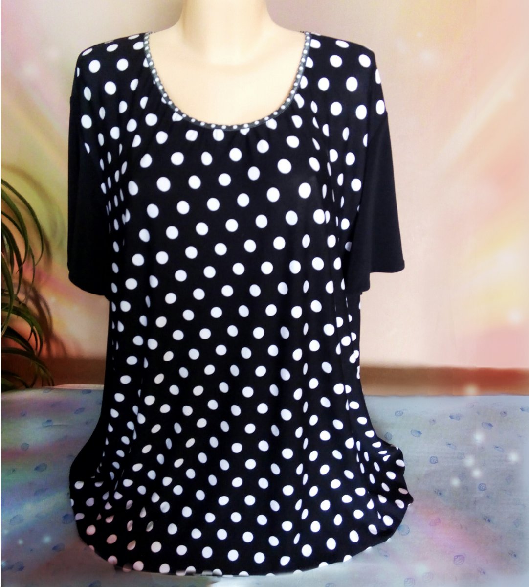 TRIČKO ČERNOBÍLÝ PUNTÍK