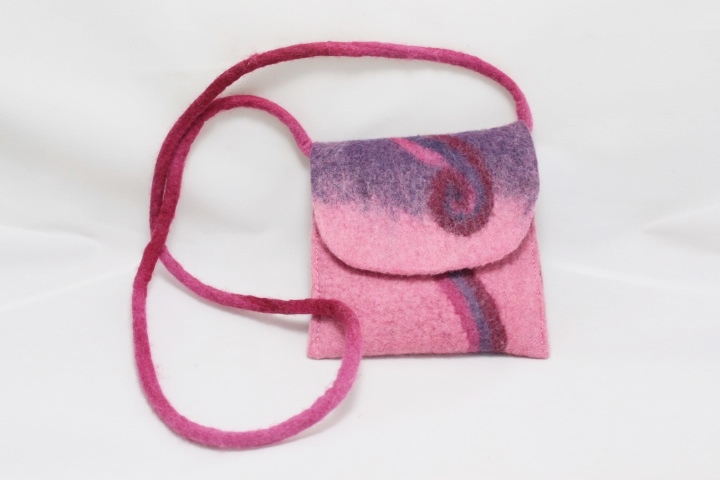 Plstěná kabelka z ovčí vlny