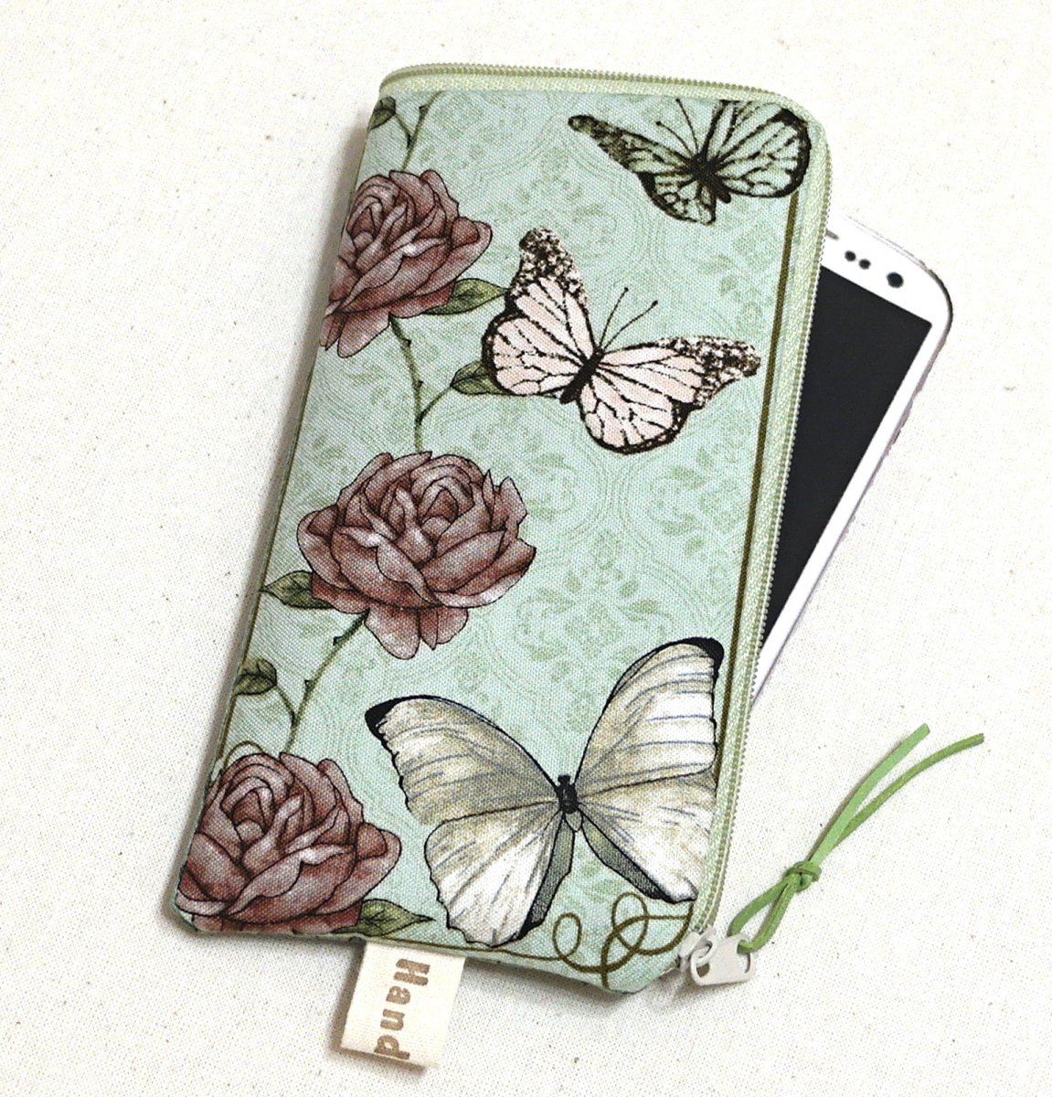 RŮŽE S MOTÝLEM - obal na mobil