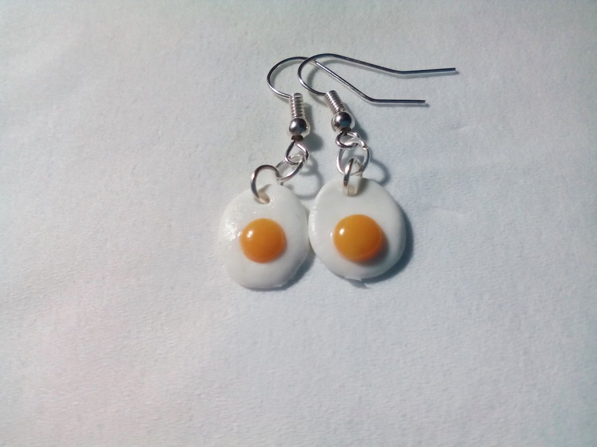 Volí oka - vejce fimo