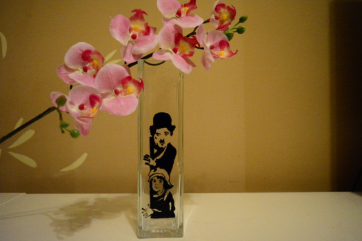 Vasen s motivem "Charlie Chaplin a boy"
