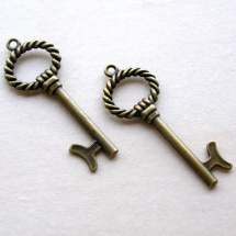 Přívěsek kovový klíč, 52 mm, 1 ks