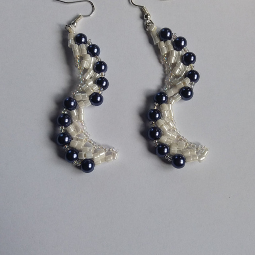 náušnice bílé s perličkami